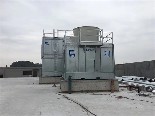 閉式冷卻塔與開式冷卻塔的區(qū)別對比