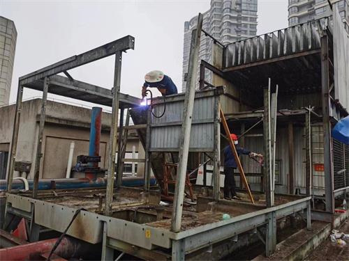 不銹鋼冷卻塔降低噪聲方案(浙江冷卻塔噪聲解決方案)